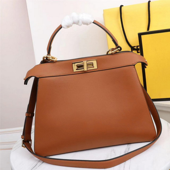 Peekaboo 242 33X25.5X13cm H